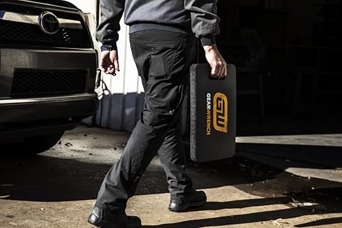 GEARWRENCH 11" x 18" Ultra Comfort Kneeling Pad | GWKPS