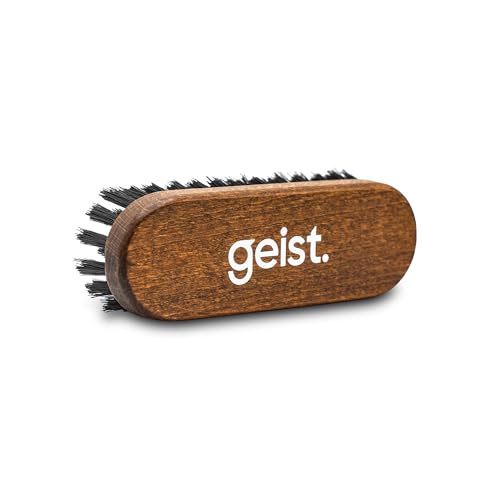 Geist. Leather & Upholstery Cleaning Brush Medium | To clean car seats, leather sofas, and alcantara | For car interiors, furniture, boots, shoes, bags and more - size: Medium
