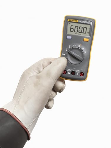 Fluke 106 (U.S.) Palm-Sized Digital Multimeter, CAT III 600V | CAT III 600V - size: 142 mm x 69 mm x 28mm, style: 106 U.S.