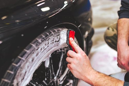 Detail Factory - ProGrip Tire Brush - Ergonomic ProGrip Handle, Stiff Synthetic Bristles, Ergonomic Design, Clean Your Tires with Ease - Red - color: Red, size: Standard