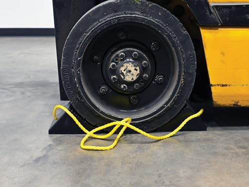Vestil RWC-2-PR Molded Rubber Wheel Chock with Rope 8 In. x 56 In. x 4 In. Black