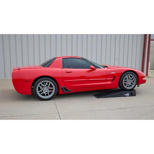 Speedway Low Profile 2-Piece Detachable Car Ramps, 7,200 lb.