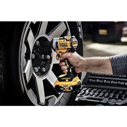 DEWALT DCF913B 20V MAX* 3/8 in. Cordless Impact Wrench with Hog Ring Anvil (Tool Only)