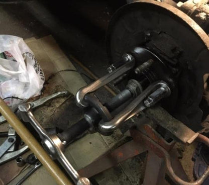 Best Q Drake Off Road Effortlessly Extract Wheel Hubs using our Zinc-Coated Universal Hub Puller Tool - A Durable, Heavy-Duty Solution for All Vehicles 73947