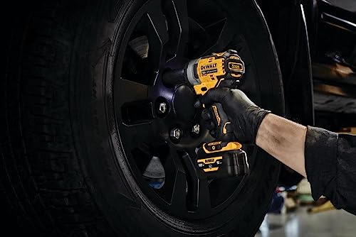 12V MAX 3/8IN IMPACT WRENCH KIT