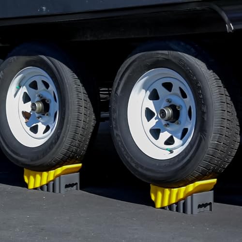 Camco Curved Camper/RV Leveler & Wheel Chock - Features Heavy Duty Honeycomb Design & Includes Non-Slip Rubber Grippers on Wheel Chock - Compatible w/Trailers Up to 30,000 lbs - 2-Pk (21021) - size: Pack of 2