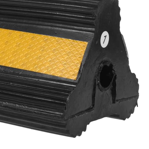 FOMIYES Heavy-Duty Rubber Car Wheel Chocks with Rope Handle, Non-Slip Trailer Stabilizer Chocks 210x115x105mm for Cars, Trucks, Rvs, and Airport Aviation Use