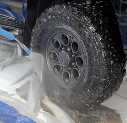 KOCHCHEMIE - Alkali Wheel Cleaner - High-pH Wheel Cleaner for Wheels and Tires - Dissolves Dirt and Brake dust Without irritating Skin - 1 Liter