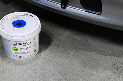 FlashDry Super Spill Absorbent, 5L Bucket with Dispenser Lid, 100% Organic Coco Coir, Landfill Safe, OSHA Approved, Ideal for Absorbing Oil, Paint, Grease in Garages, Kitchens, Janitor Kits, Pack of 6 - size: Pack of 6