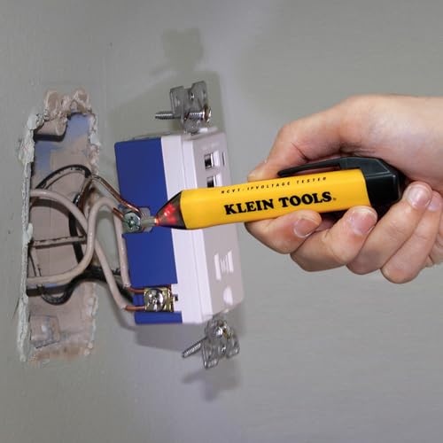Klein Tools NCVT1PKIT Electrical Tester Kit with Non-Contact Low Voltage Test Pen, 50 to 1000V AC and GFCI Receptacle Tester, 2-Piece - style: NCVT Kit