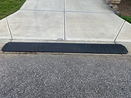 – Driveway Curb Ramps – Low Profile Car Ramps – 3 Piece Expandable Set – Made from Heavy Duty Recycled Rubber – Eliminate Scraping and Damage On Your Car Truck RV - color: Black