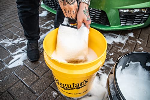 Meguiar's X3002 Microfiber Wash Mitt,Super-Thick,Reusable Wash Mitt for Ultimate Finish,Safe on Clear Coats,Leaving You with A Show Car Finish,(Pack of 6) - size: 6 Count, style: Microfiber Wash Mitt
