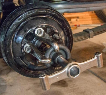 Best Q Drake Off Road Effortlessly Extract Wheel Hubs using our Zinc-Coated Universal Hub Puller Tool - A Durable, Heavy-Duty Solution for All Vehicles 73947