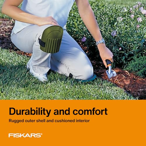 Fiskars Lightweight & Durable Knee Pads for Gardening and Housework - with Comfortable Padded Foam Cushioning - size: 1PacK
