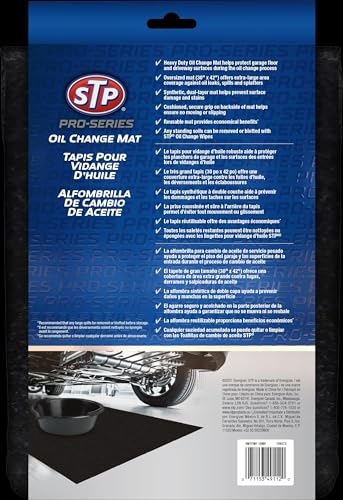 STP Heavy Duty Reusable Oil Change Mat, Extra Large Dual-Layer, Pro-Series, Absorbs Oil Leaks and Spills, 30” x 42”