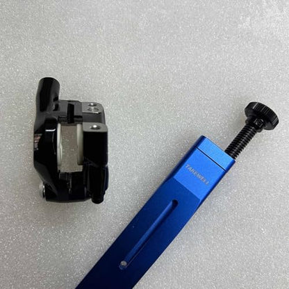Piston Press Tool for Shimano Brake Caliper, Universal SRAM, Bike Hydraulic Disc Brake Caliper Piston Tool, Compatible with All Brands of Brake Calipers, Blue.