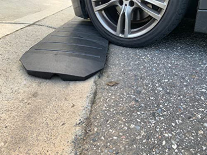 – Driveway Curb Ramps – Low Profile Car Ramps – 3 Piece Expandable Set – Made from Heavy Duty Recycled Rubber – Eliminate Scraping and Damage On Your Car Truck RV - color: Black