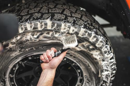 Detail Factory - ProGrip Tire Brush - Ergonomic ProGrip Handle, Stiff Synthetic Bristles, Ergonomic Design, Clean Your Tires with Ease - Grey - color: Gray, size: Standard