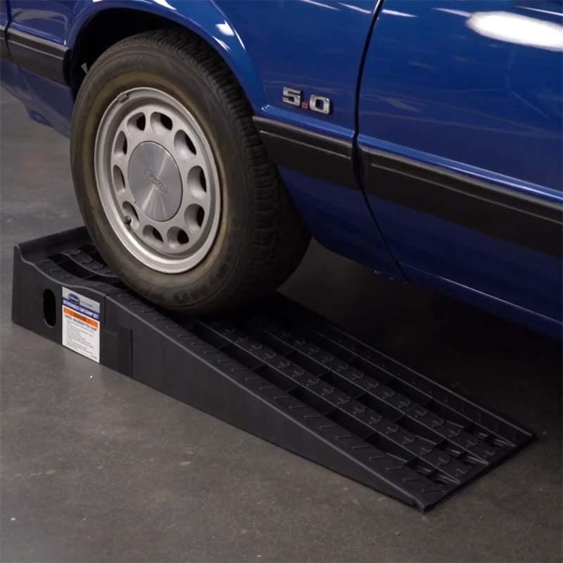 Eastwood Detachable Removable Poly Black Car Ramp Set with 3.6 Tons Load Rating