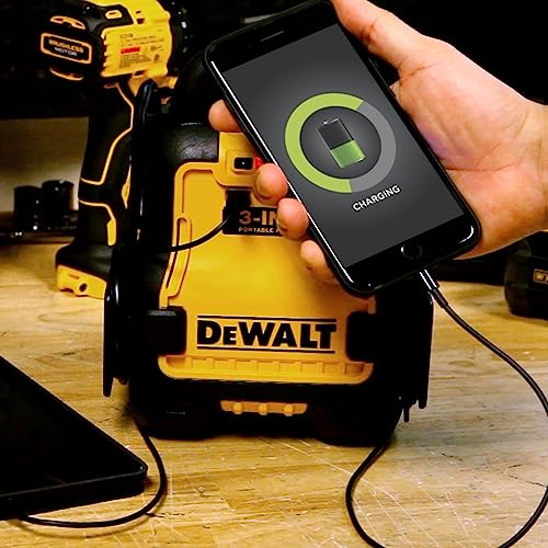 DeWalt DXAE20VBBK Portable Battery Booster for Cars - style: With Battery + Charger