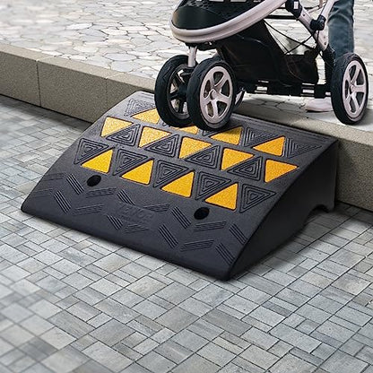 VEVOR Rubber Curb Ramp 6'' Rise Height Sidewalk Threshold Ramp, 14.6'' Width 19.3'' Length Driveway Ramp 33069 lbs Load Capacity for Curb for Forklifts, Trucks, Buses, Cars, Wheelchairs, Bike - size: 6" H x 19.3‘’ L